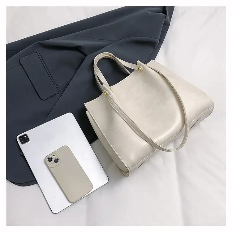 Women's White Leather Retro Tote Bag 2024 Winter — feature 20