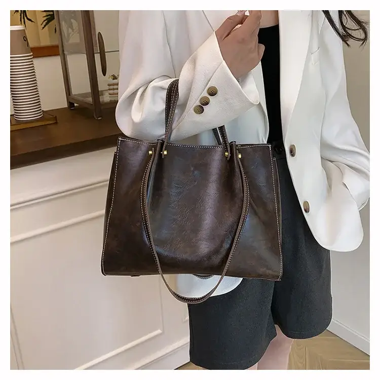 Women's White Leather Retro Tote Bag 2024 Winter — feature 35