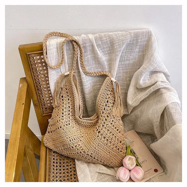 Women's Black Polka Dot Woven Shoulder Bag 2025 — feature 20