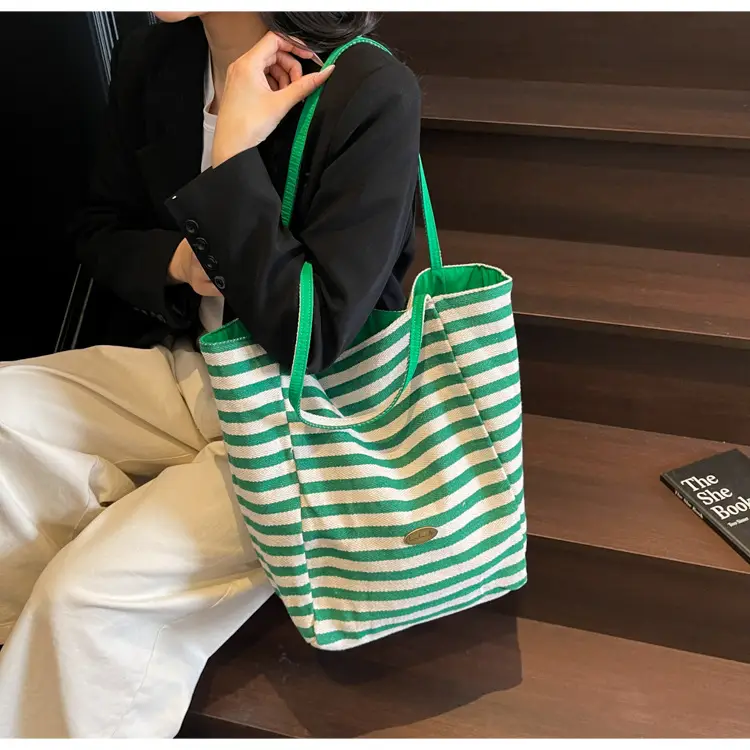 Striped Crossbody Bag for Women Large Capacity — feature 39