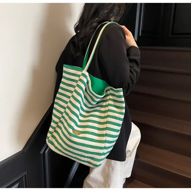 Striped Crossbody Bag for Women Large Capacity — feature 42