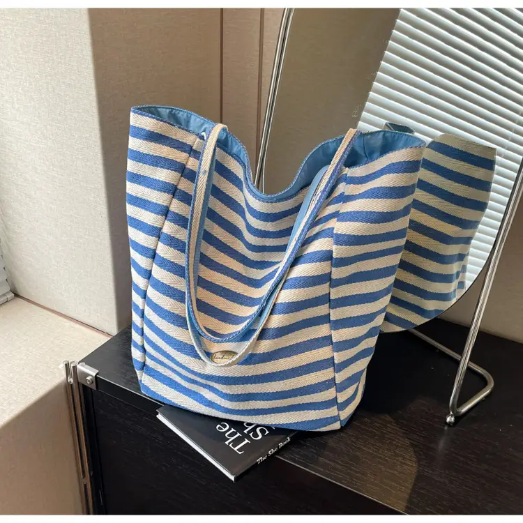 Striped Crossbody Bag for Women Large Capacity — feature 45