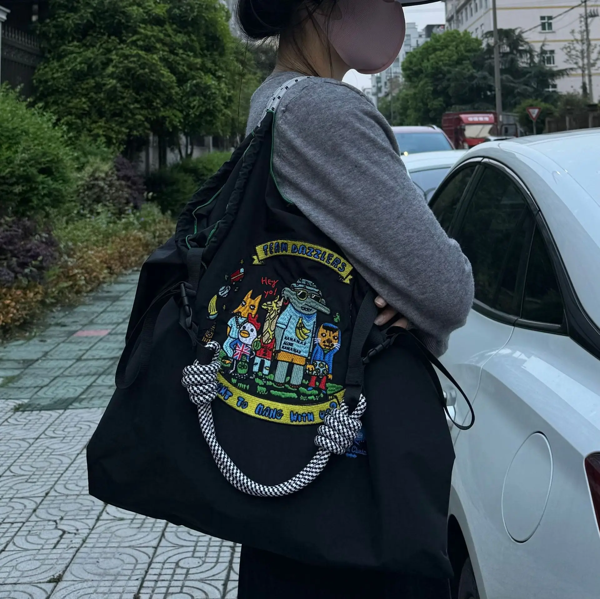 Pink Embroidered Shoulder Bag for Women luggage and leather goods - Image 124