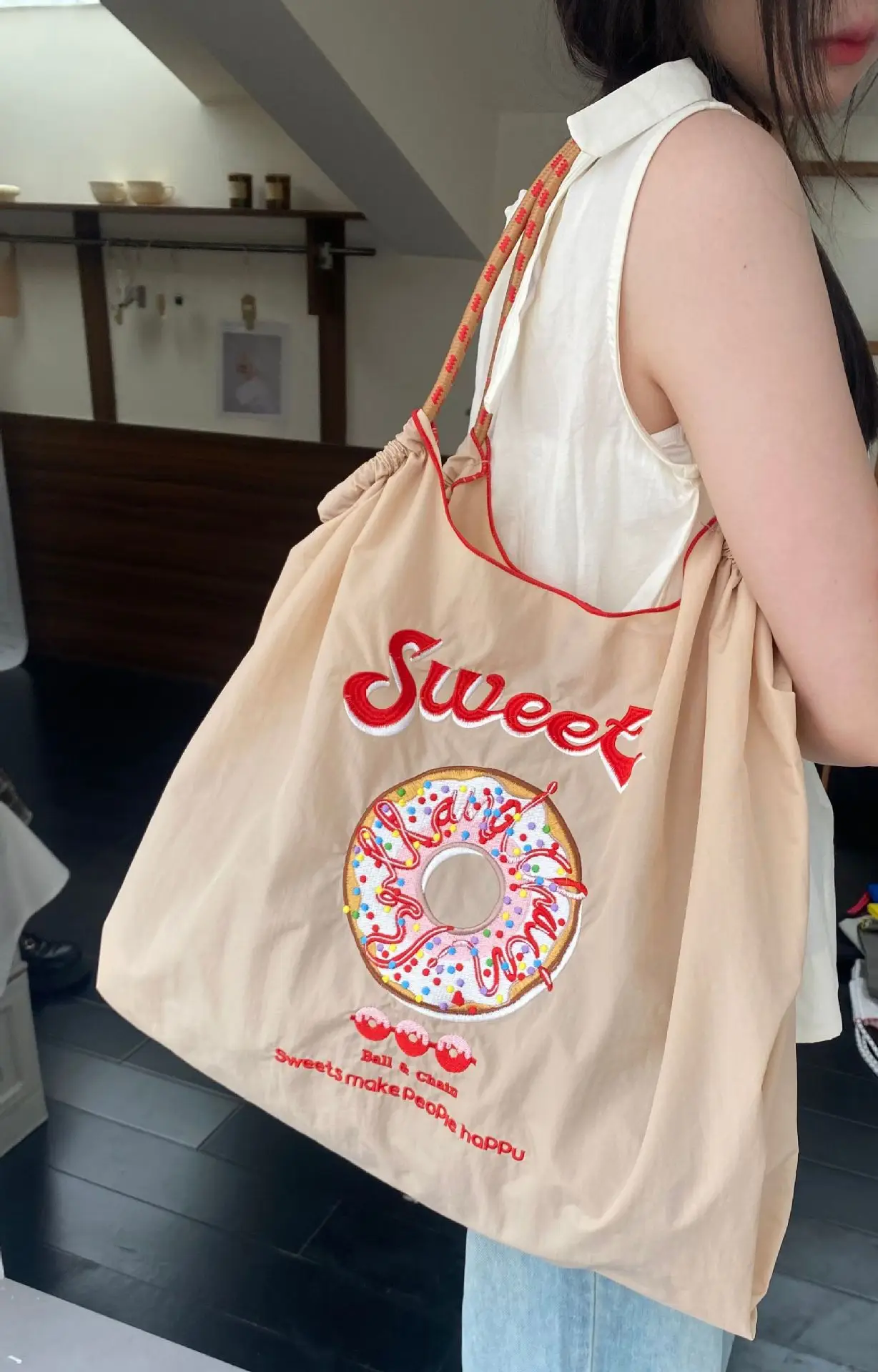 Pink Embroidered Shoulder Bag for Women luggage and leather goods - Image 24