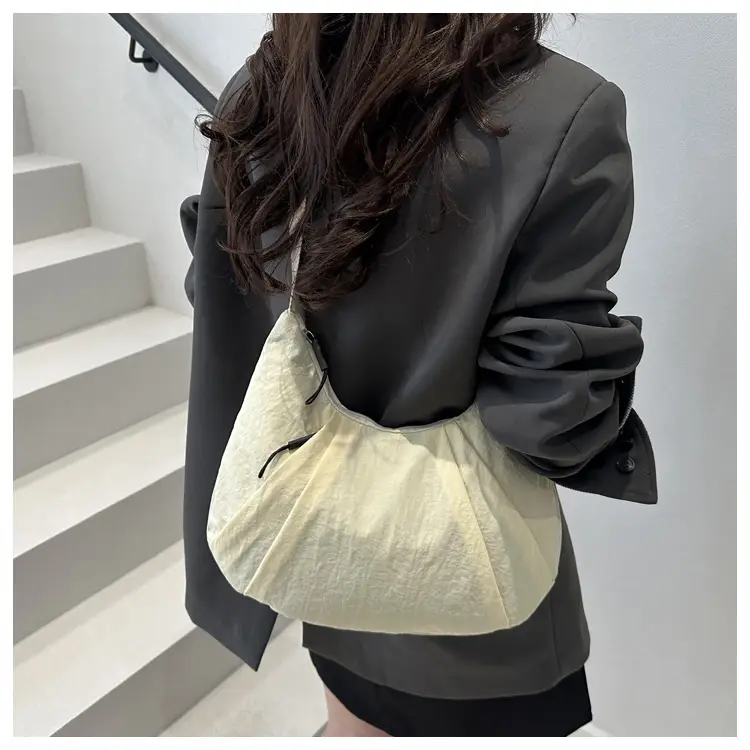 Trendy Nylon Underarm Bag 2025 Spring Summer Casual Shoulder Crossbody — feature 11