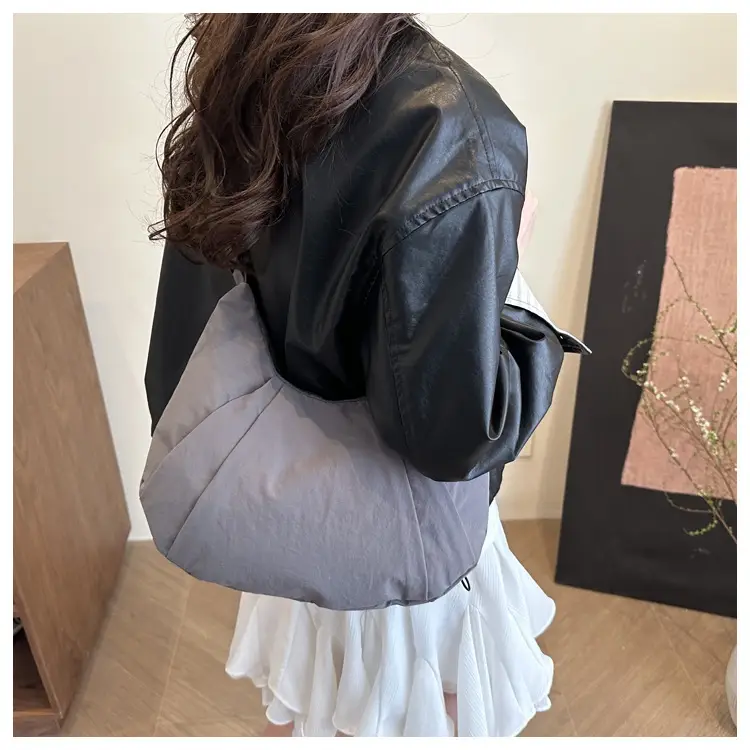 Trendy Nylon Underarm Bag 2025 Spring Summer Casual Shoulder Crossbody — feature 17