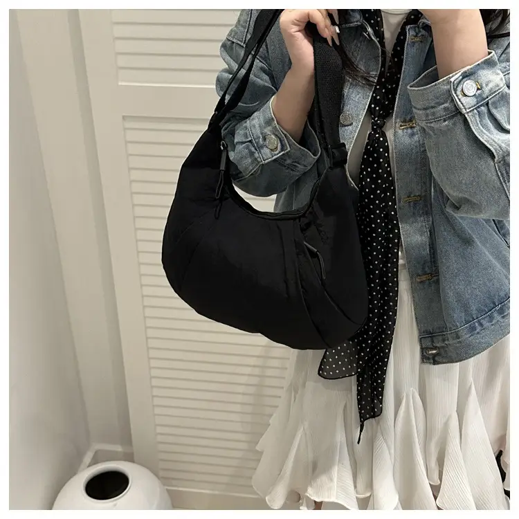 Trendy Nylon Underarm Bag 2025 Spring Summer Casual Shoulder Crossbody — feature 21