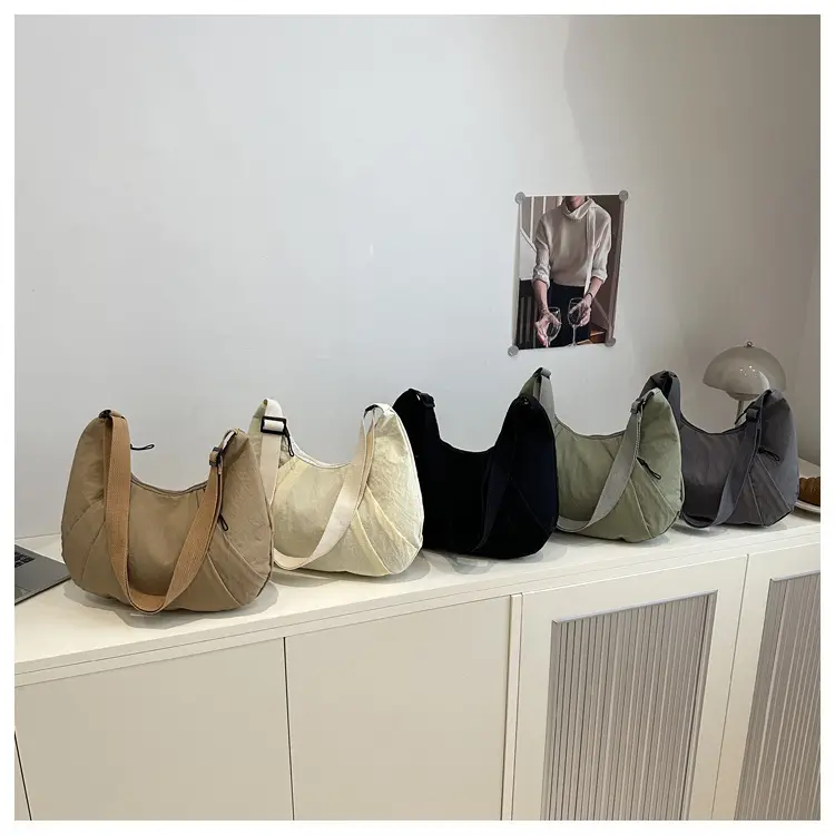 Trendy Nylon Underarm Bag 2025 Spring Summer Casual Shoulder Crossbody — feature 24