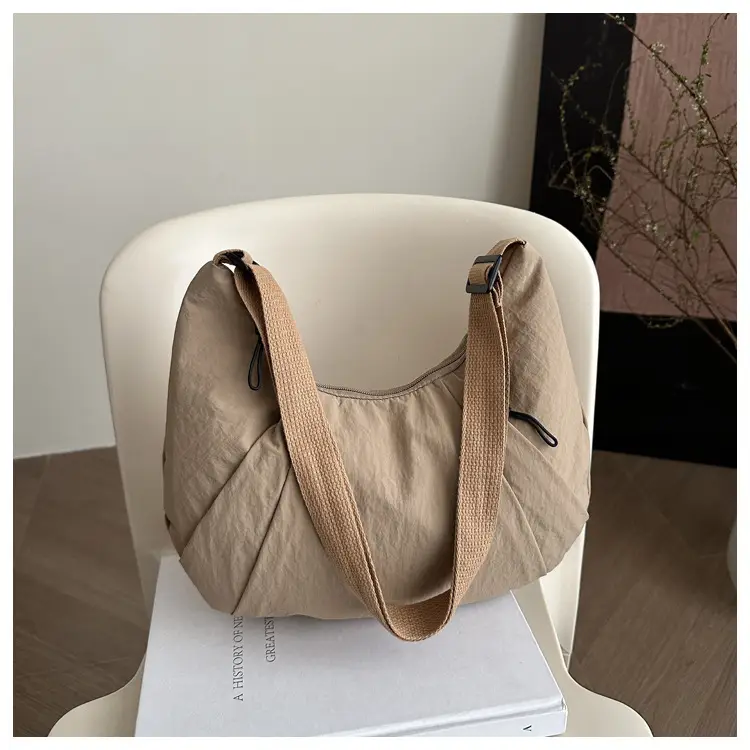 Trendy Nylon Underarm Bag 2025 Spring Summer Casual Shoulder Crossbody — feature 29