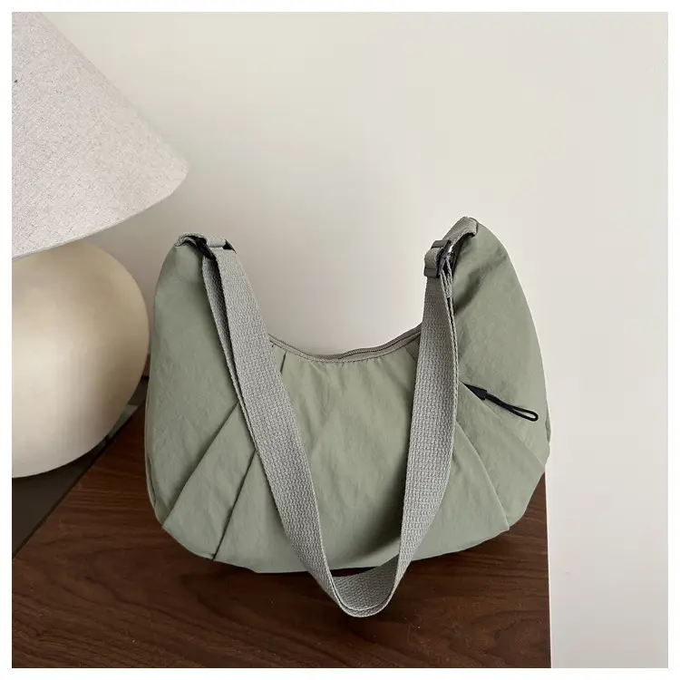 Trendy Nylon Underarm Bag 2025 Spring Summer Casual Shoulder Crossbody — feature 32