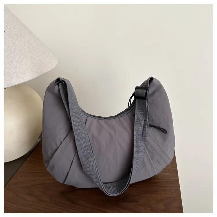 Trendy Nylon Underarm Bag 2025 Spring Summer Casual Shoulder Crossbody — feature 34