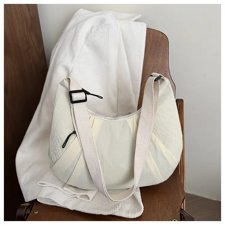 Trendy Nylon Underarm Bag 2025 Spring Summer Casual Shoulder Crossbody — feature 37