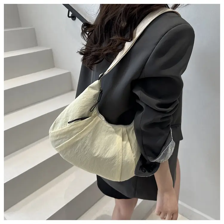 Trendy Nylon Underarm Bag 2025 Spring Summer Casual Shoulder Crossbody — feature 9
