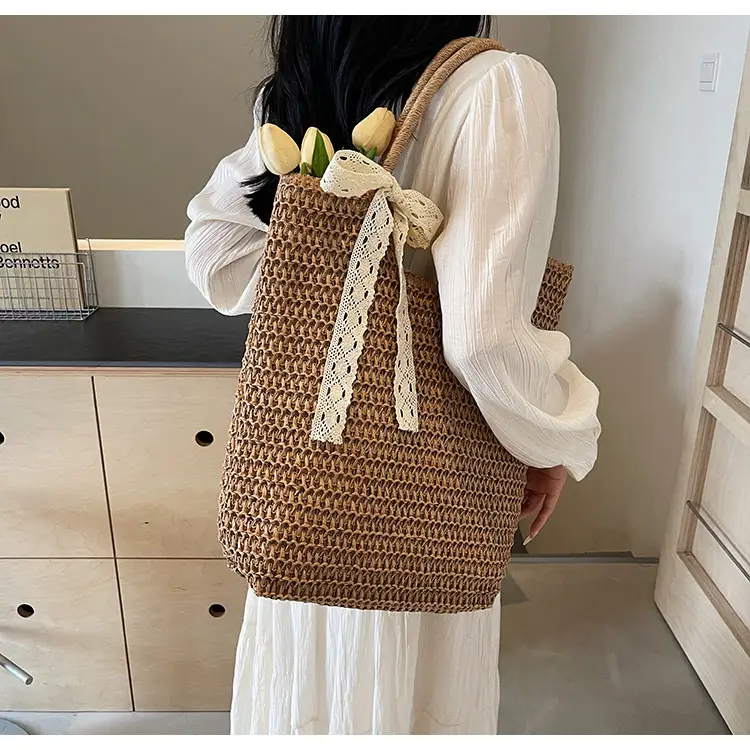 Women's Woven Shoulder Bag Brown New Spring 2025 — feature 9