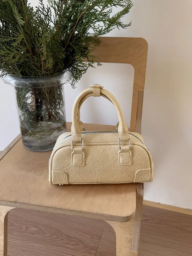 Women's Boston Bag Beige Crossbody Shoulder Crossbody — feature 5