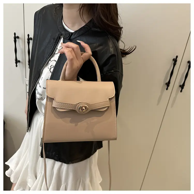 White Korean Style Square Handbag 2025 Spring — feature 13
