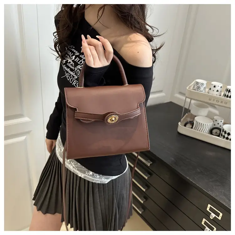 White Korean Style Square Handbag 2025 Spring — feature 19