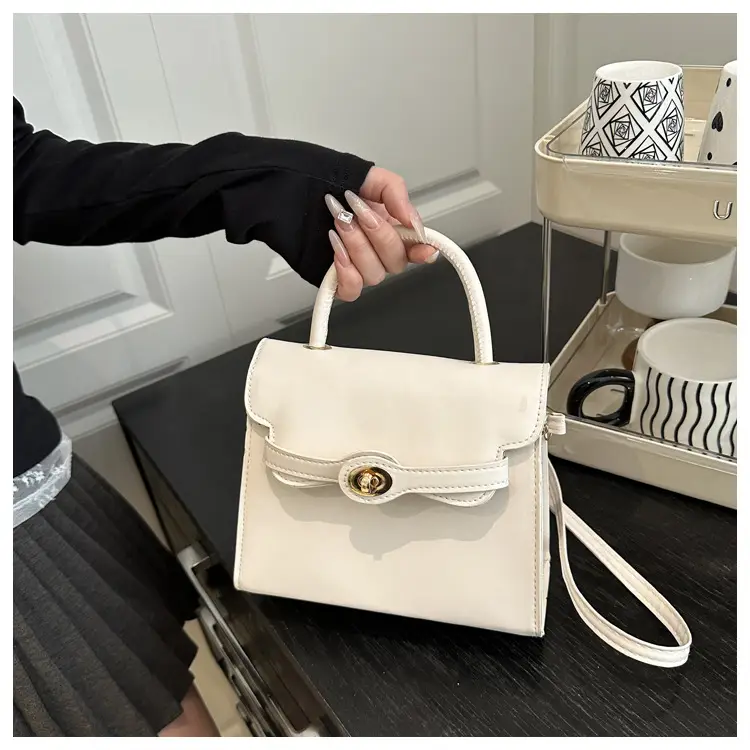 White Korean Style Square Handbag 2025 Spring — feature 22