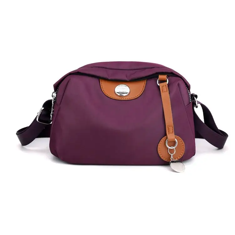 Women's Crossbody Bag Lightweight Leather Travel Companion - Image 5