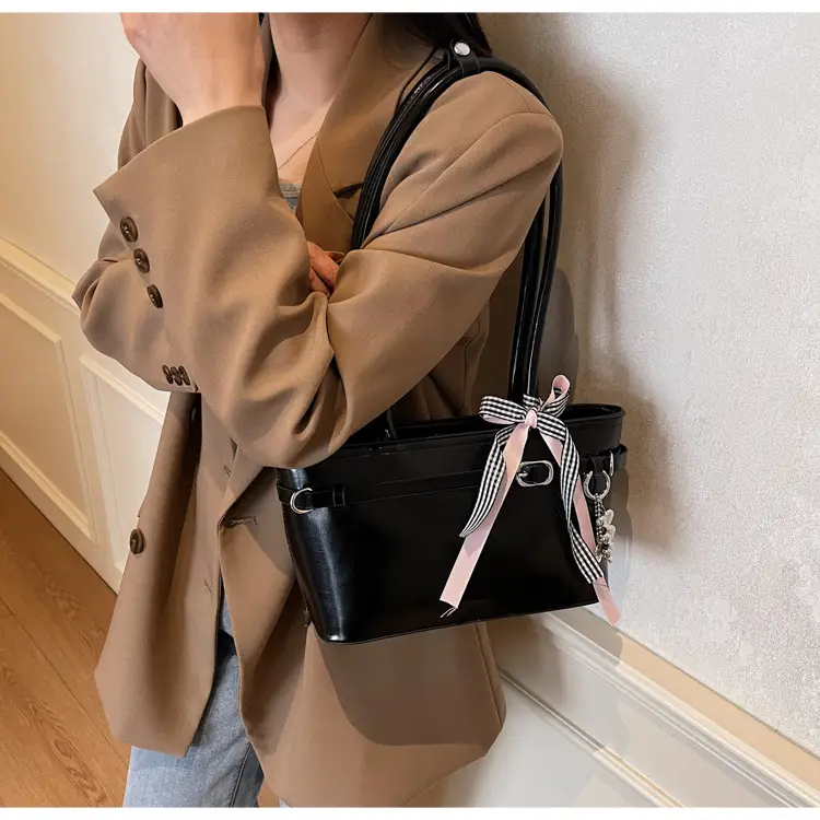 Women's Beige One-shoulder Handbag with Ribbon — feature 9