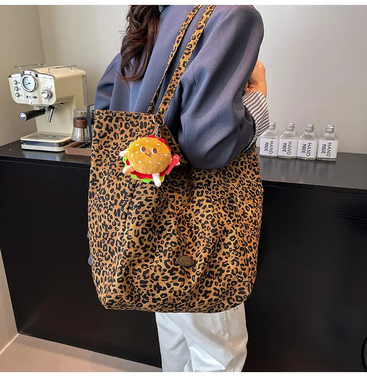 Leopard Print Women's Large Tote Bag with Cute Charm — feature 11
