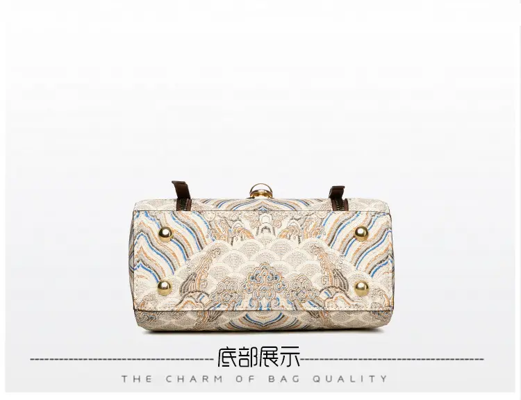 Retro Style Women's Shoulder Bag Brown Patterned Large Capacity — feature 23