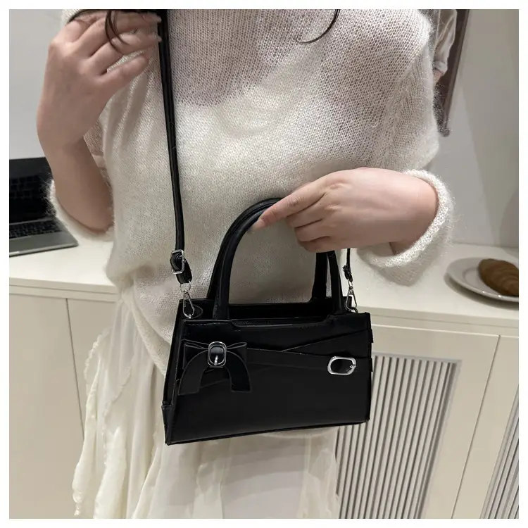 Black Textured Bow Shoulder Bag for Women 2025 — feature 31
