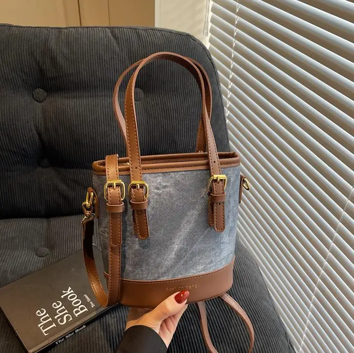 Women's Contrasting Color Handbag 2025 New - Image 8