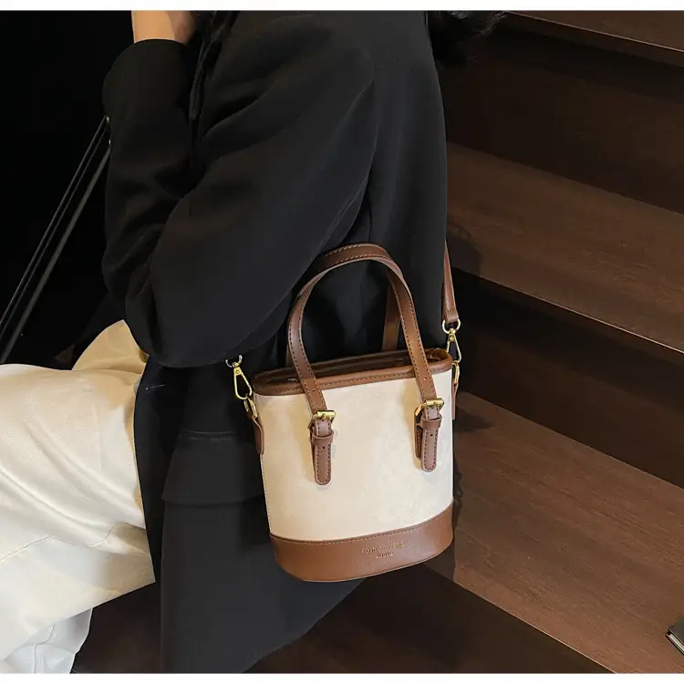 Women's Contrasting Color Handbag 2025 New — feature 31
