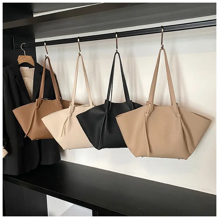 Large Capacity Women's Tan Shoulder Bag with Wings 2025 — feature 22
