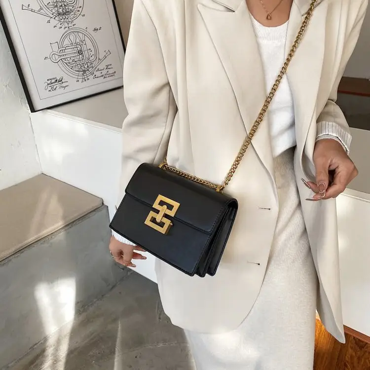 Black Gold Chain Shoulder Bag for Women — feature 15