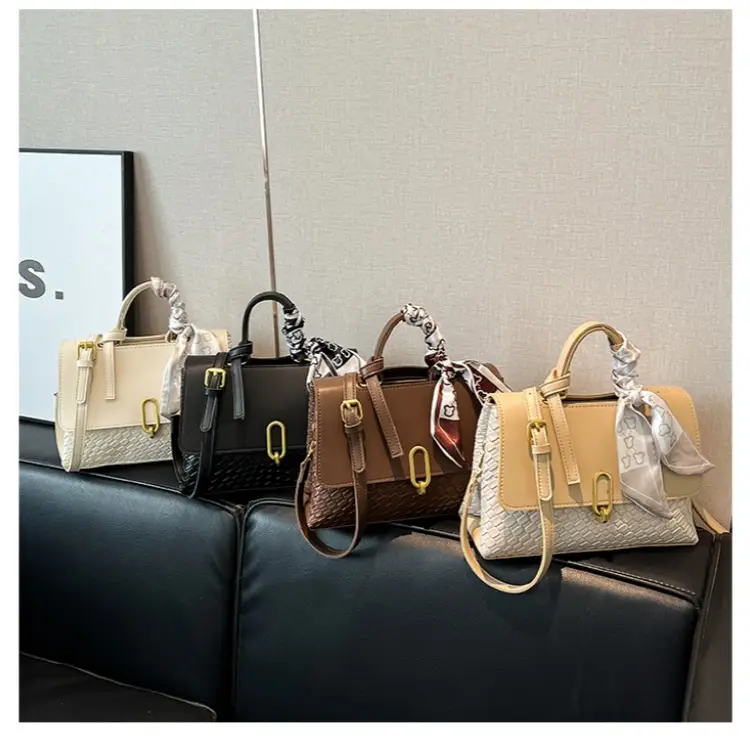 Women's Cream White Crossbody Shoulder Bag with Bow - Image 9