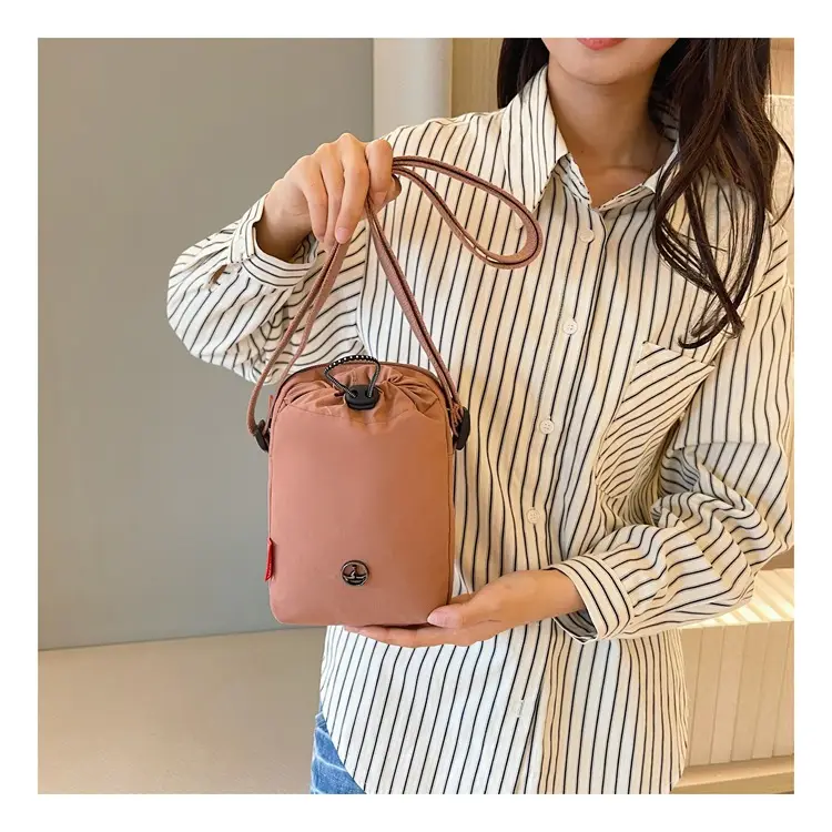 Yellow One-Shoulder Mobile Phone Crossbody Bag — feature 16