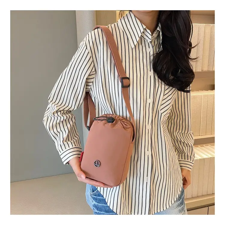 Yellow One-Shoulder Mobile Phone Crossbody Bag — feature 20