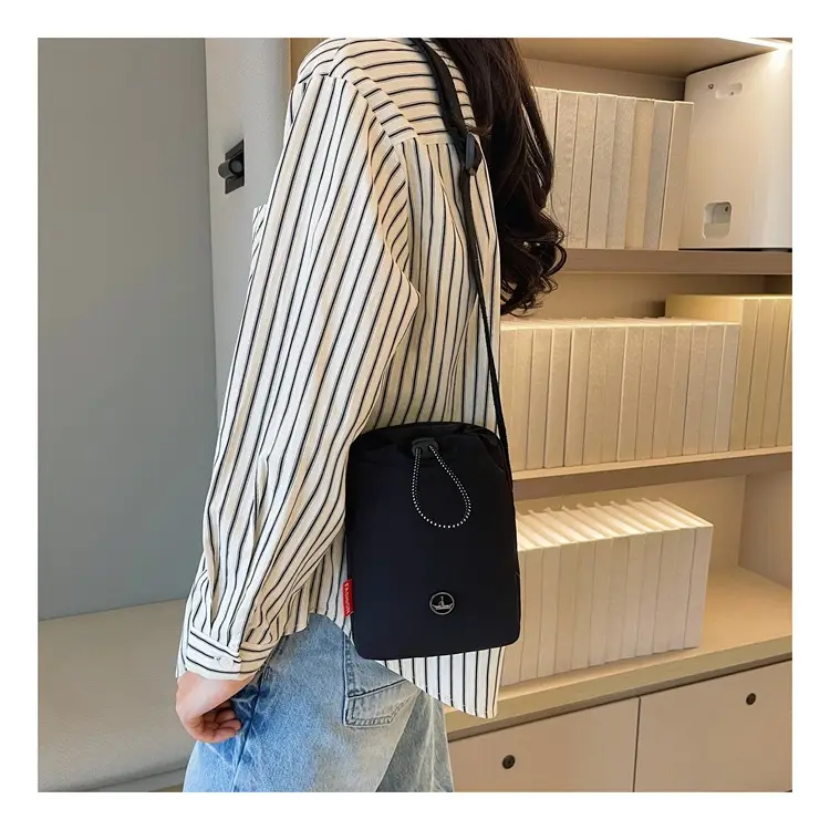 Yellow One-Shoulder Mobile Phone Crossbody Bag — feature 43