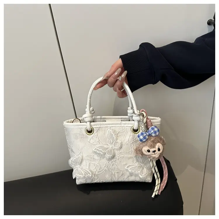 Women's White Embroidered Bow Shoulder Bag 2025 — feature 15