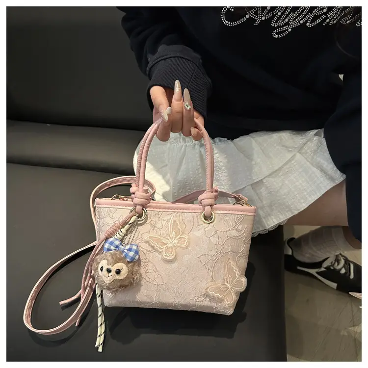 Women's White Embroidered Bow Shoulder Bag 2025 — feature 17