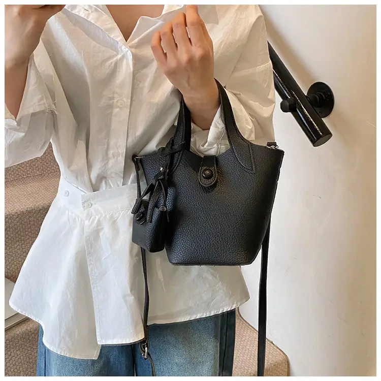 Korean Style Beige Leather Bucket Bag 2026 — feature 10