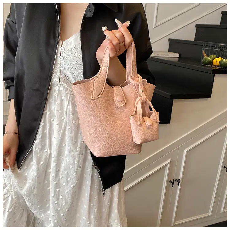 Korean Style Beige Leather Bucket Bag 2026 — feature 22