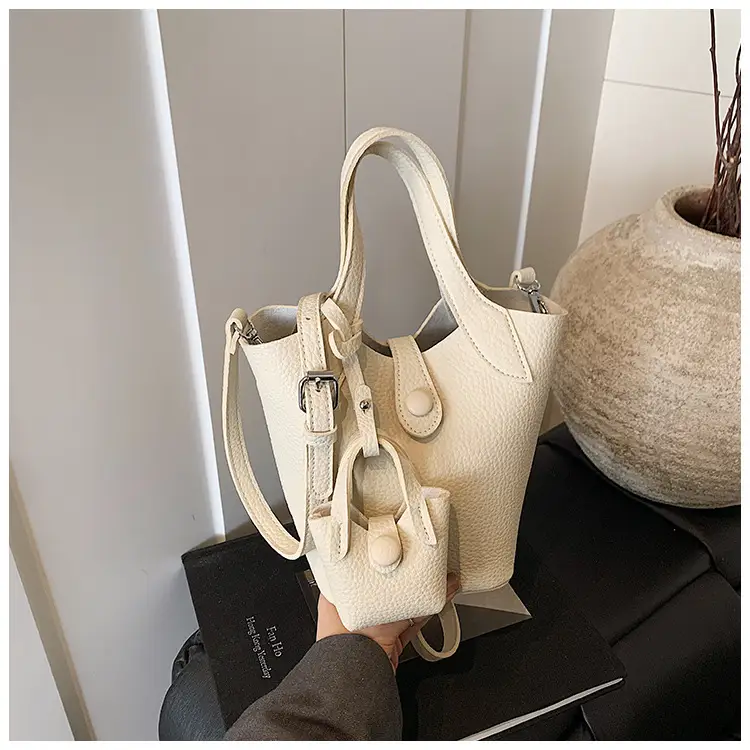 Korean Style Beige Leather Bucket Bag 2026 — feature 31