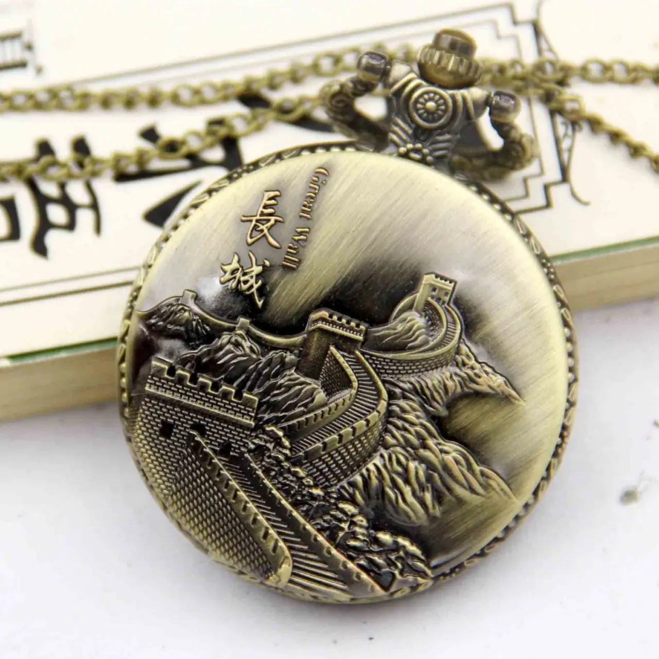 China Bronze Gold Pocket Watch for Men Women - Image 4