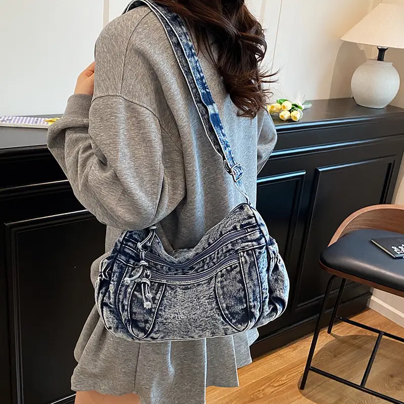 New Large Capacity Women's Bag Denim Washed Retro American Style Shoulder Crossbody Bag