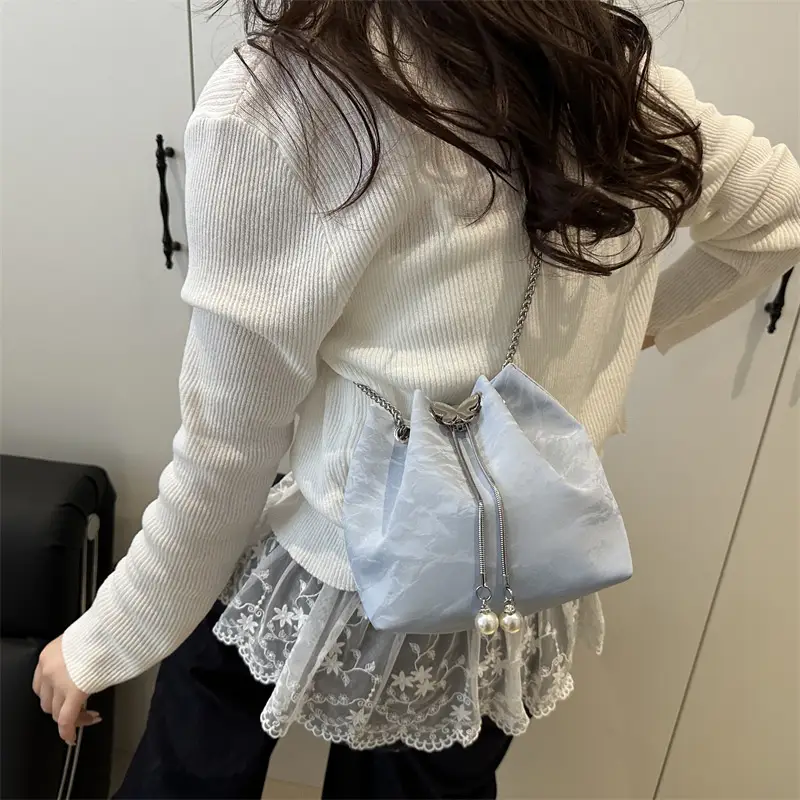 Pink Chain Drawstring Shoulder Bag for Women - Image 8