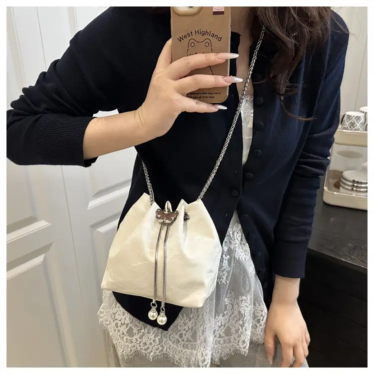 Pink Chain Drawstring Shoulder Bag for Women — feature 10