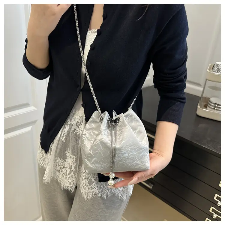 Pink Chain Drawstring Shoulder Bag for Women — feature 11