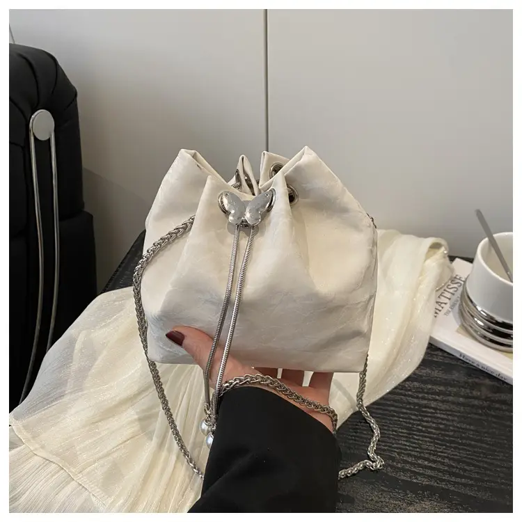 Pink Chain Drawstring Shoulder Bag for Women - Image 2