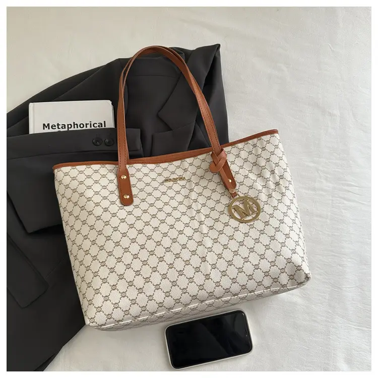 2026 Textured Shoulder Bag Large Capacity Letter Print Tote — feature 13