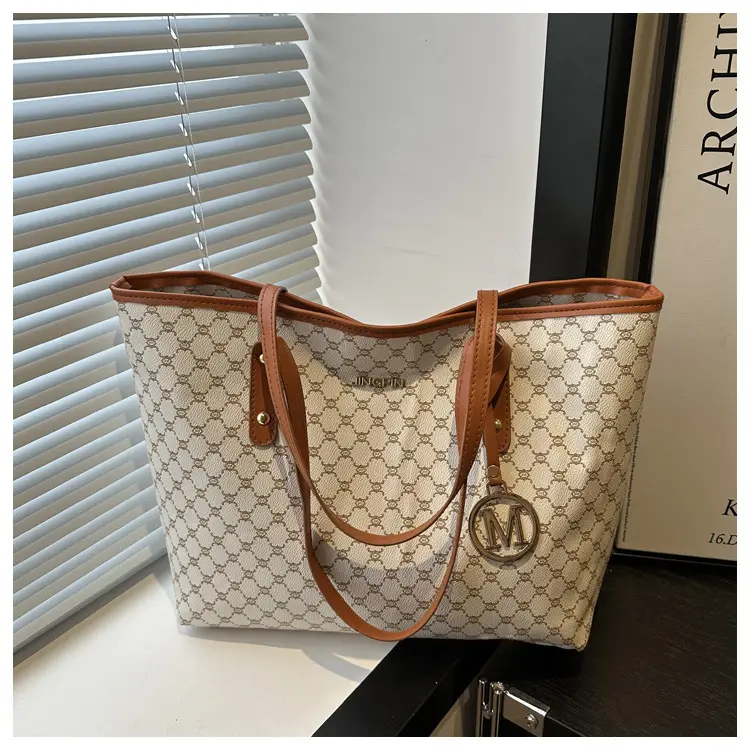 2026 Textured Shoulder Bag Large Capacity Letter Print Tote — feature 30