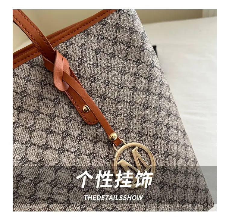 2026 Textured Shoulder Bag Large Capacity Letter Print Tote — feature 6