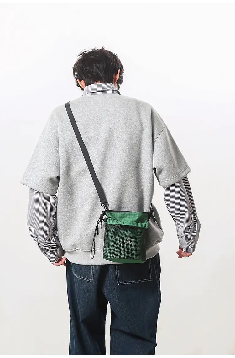 Men's Lightweight Crossbody Bag with Mesh Pocket 2025 — feature 15